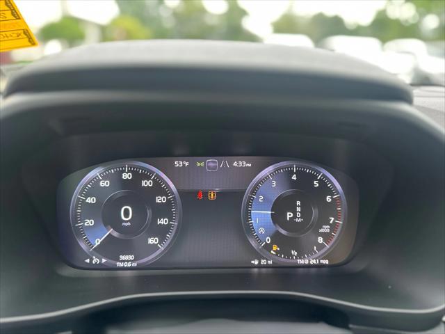 used 2020 Volvo XC40 car, priced at $26,999