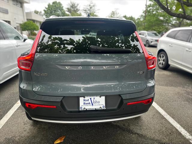 used 2020 Volvo XC40 car, priced at $26,999