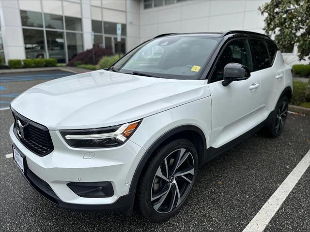 used 2019 Volvo XC40 car, priced at $21,999