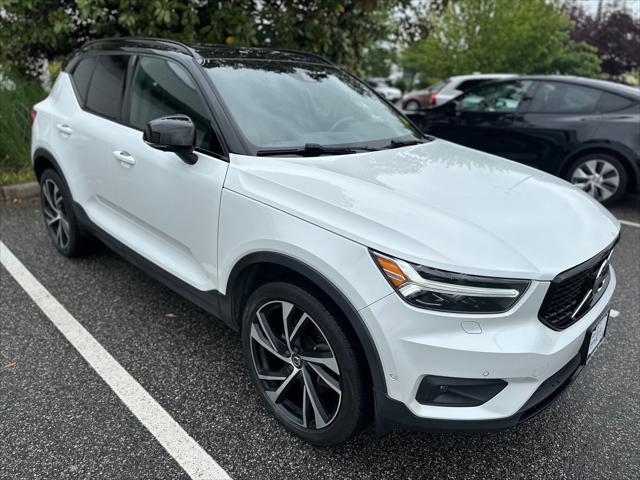 used 2019 Volvo XC40 car, priced at $21,999
