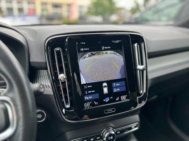 used 2019 Volvo XC40 car, priced at $21,999
