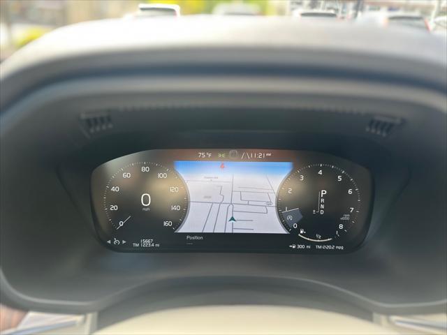 used 2021 Volvo XC60 car, priced at $30,999