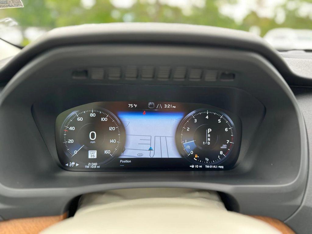 used 2022 Volvo XC90 car, priced at $40,999
