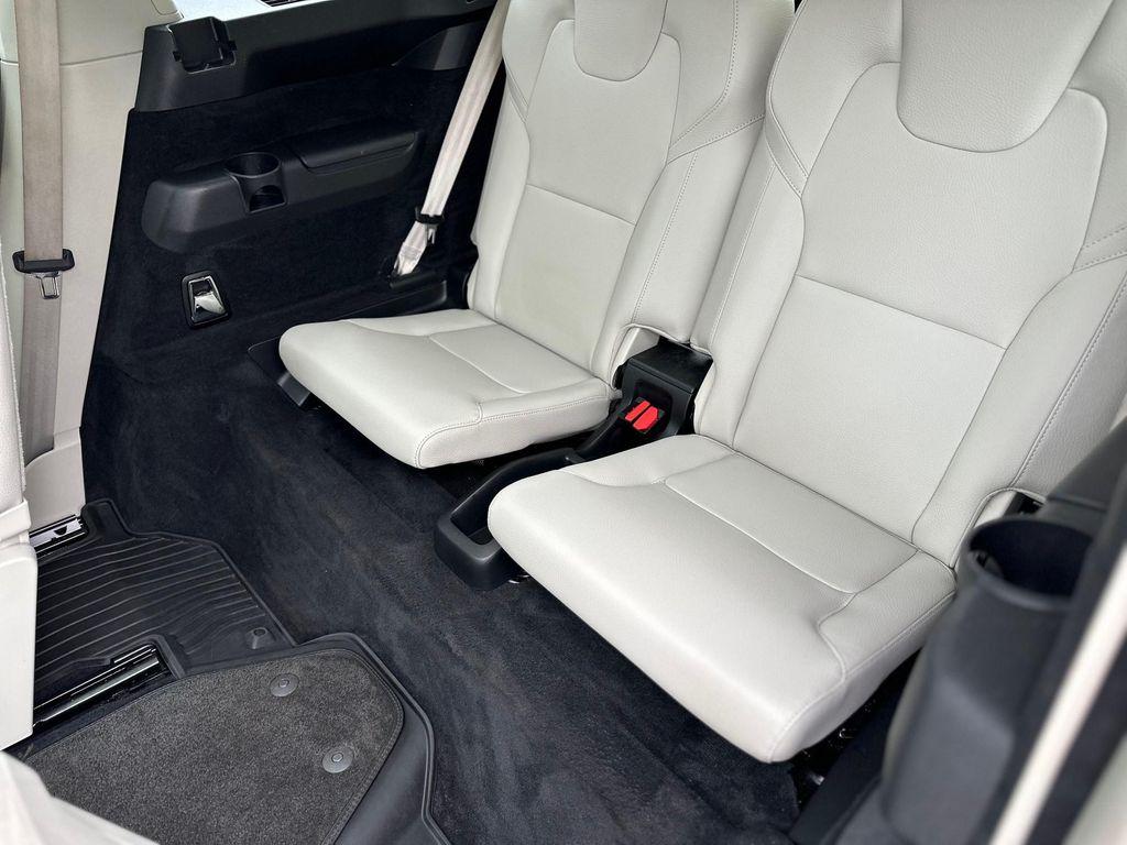 used 2022 Volvo XC90 car, priced at $40,999