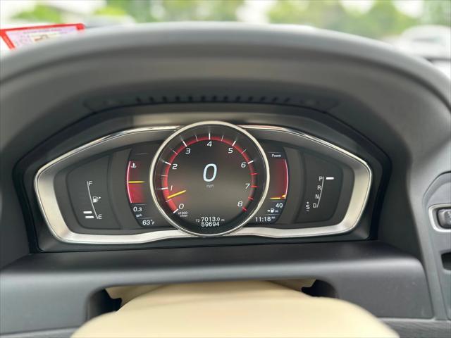 used 2015 Volvo XC60 car, priced at $15,999