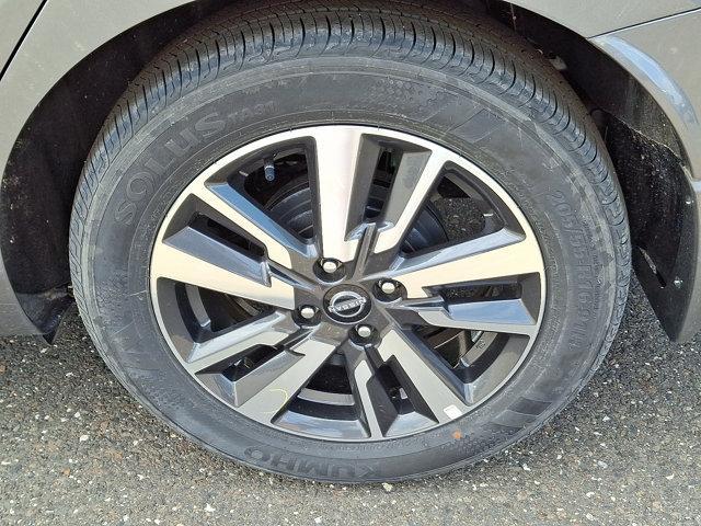 new 2024 Nissan Versa car