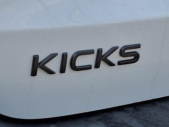 new 2025 Nissan Kicks car