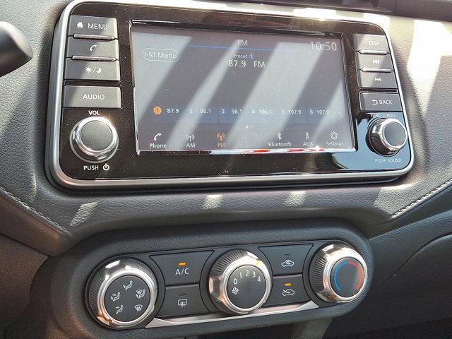 new 2024 Nissan Versa car