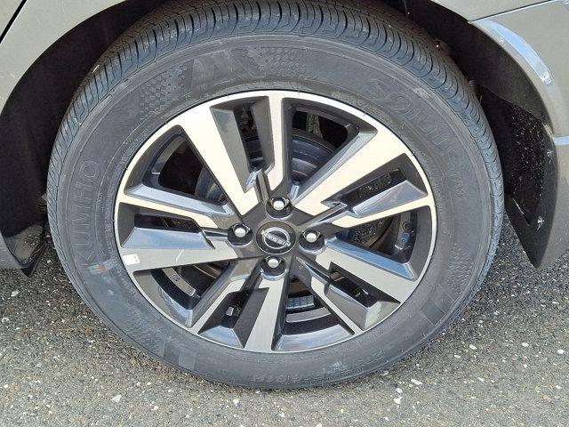 new 2024 Nissan Versa car