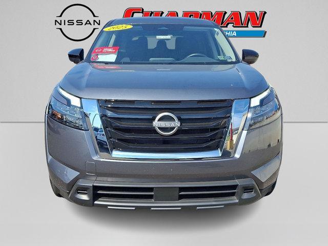 used 2025 Nissan Pathfinder car, priced at $31,386