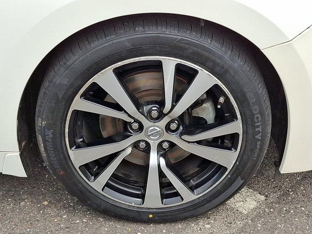 used 2018 Nissan Maxima car, priced at $19,034