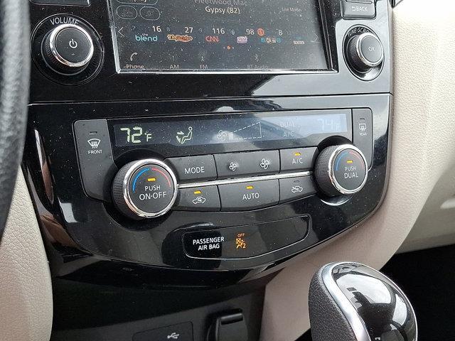 used 2022 Nissan Rogue Sport car, priced at $24,158