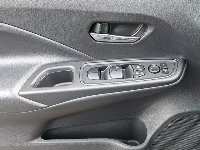 new 2025 Nissan Versa car