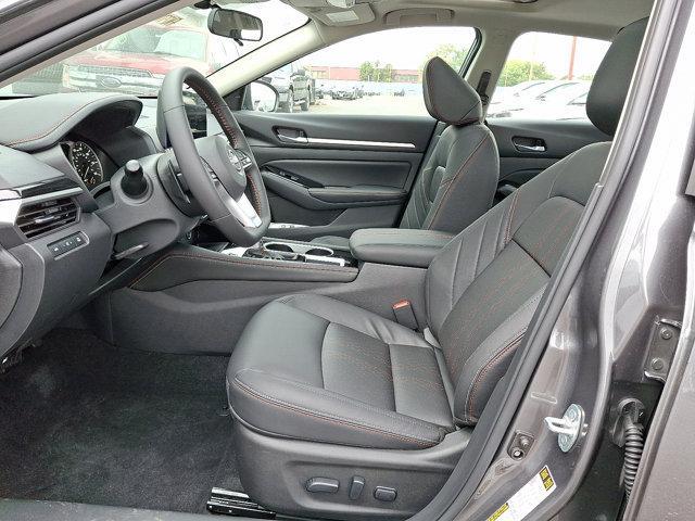 new 2025 Nissan Altima car