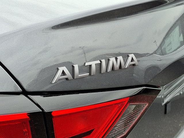 new 2025 Nissan Altima car