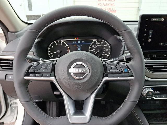 new 2025 Nissan Altima car