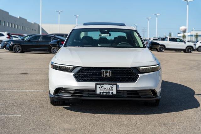 new 2025 Honda Accord car, priced at $32,165