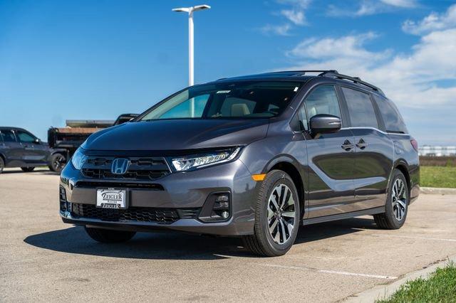 new 2026 Honda Odyssey car, priced at $42,070