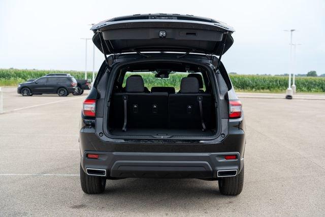 new 2025 Honda Pilot car, priced at $39,795
