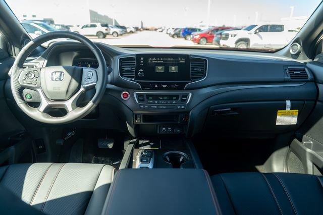 new 2025 Honda Passport car, priced at $44,613