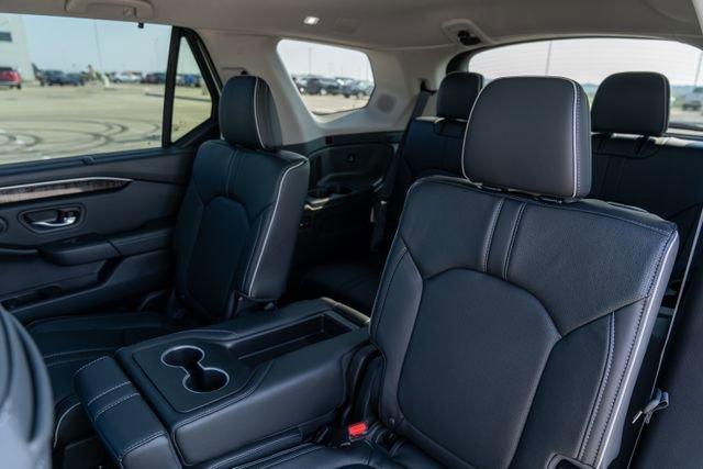 new 2025 Honda Pilot car, priced at $50,505