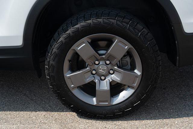 used 2025 Honda Ridgeline car, priced at $43,994