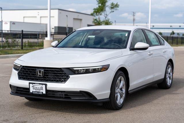 new 2025 Honda Accord car, priced at $29,900