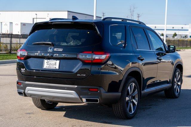 new 2025 Honda Pilot car, priced at $52,475