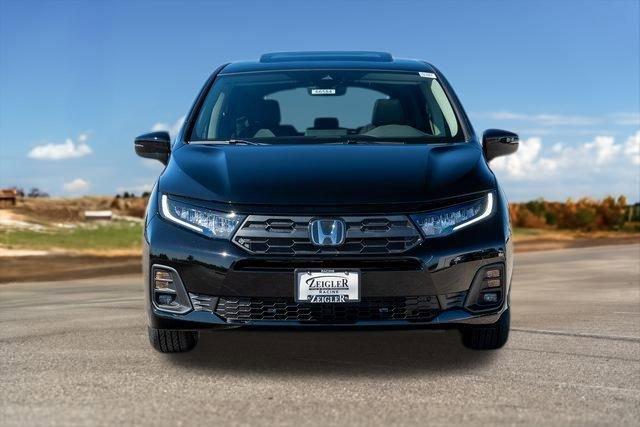 new 2025 Honda Odyssey car, priced at $40,816