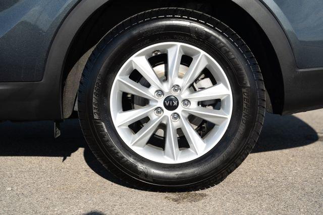 used 2019 Kia Sorento car, priced at $15,194