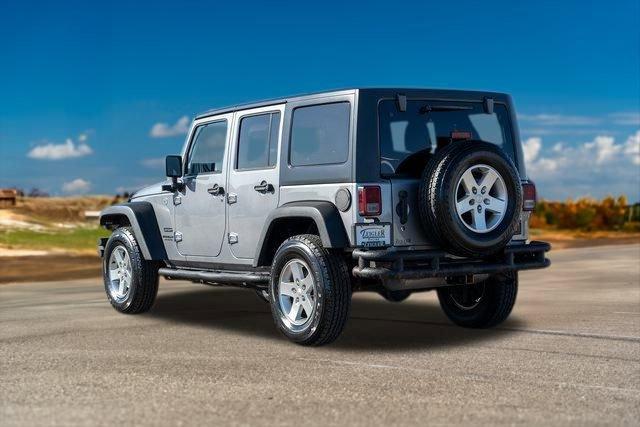 used 2016 Jeep Wrangler Unlimited car, priced at $19,894