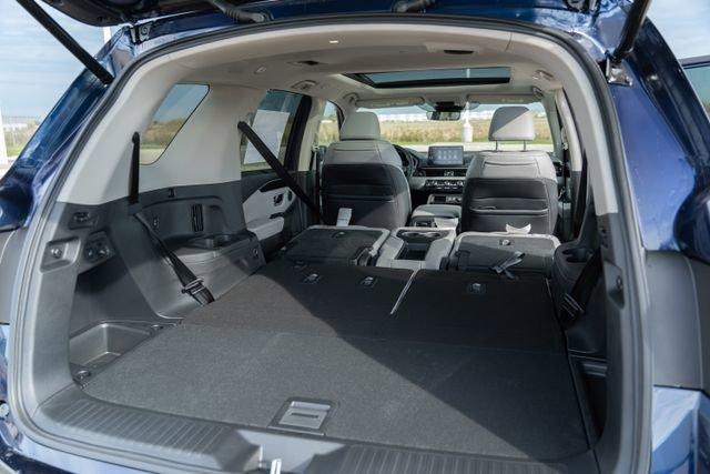 new 2025 Honda Pilot car, priced at $52,044