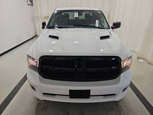 used 2019 Ram 1500 Classic car, priced at $26,194