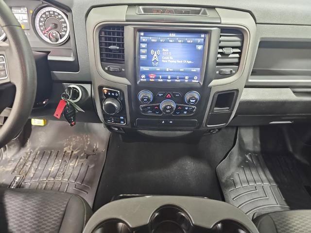 used 2019 Ram 1500 Classic car, priced at $26,194