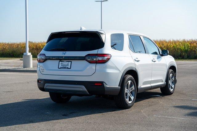 new 2025 Honda Pilot car, priced at $44,150