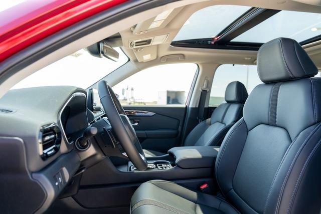 used 2025 Honda Pilot car, priced at $46,794