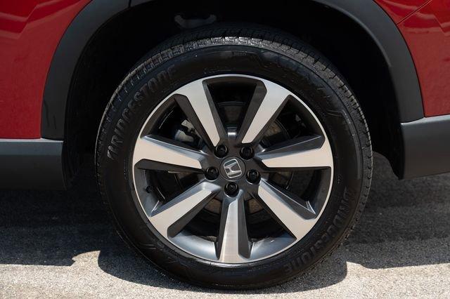 used 2025 Honda Pilot car, priced at $46,794