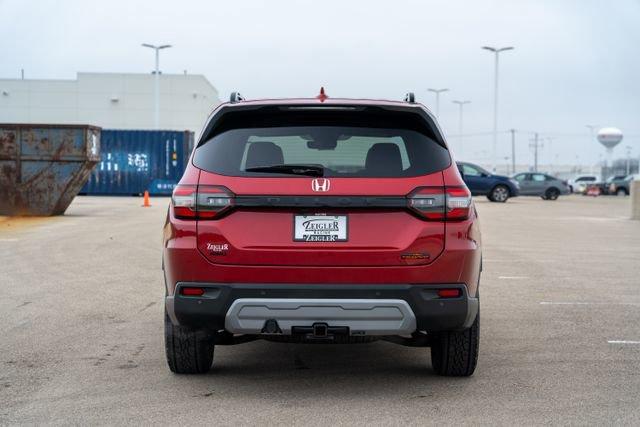 new 2025 Honda Pilot car, priced at $50,185