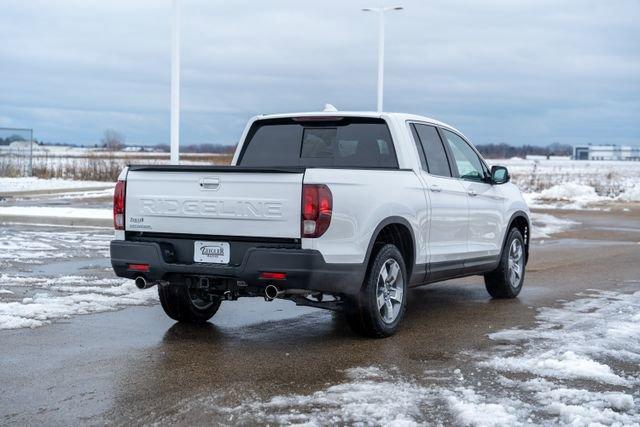 new 2025 Honda Ridgeline car, priced at $41,580