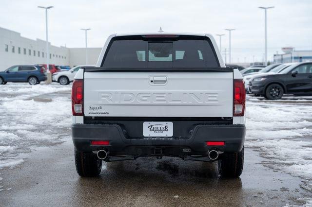 new 2025 Honda Ridgeline car, priced at $41,580