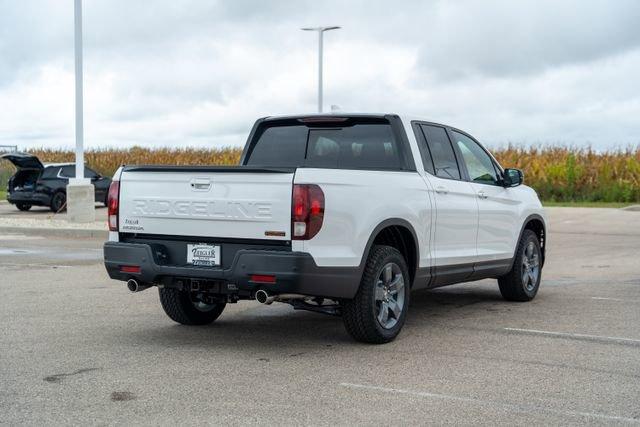 used 2025 Honda Ridgeline car, priced at $44,294