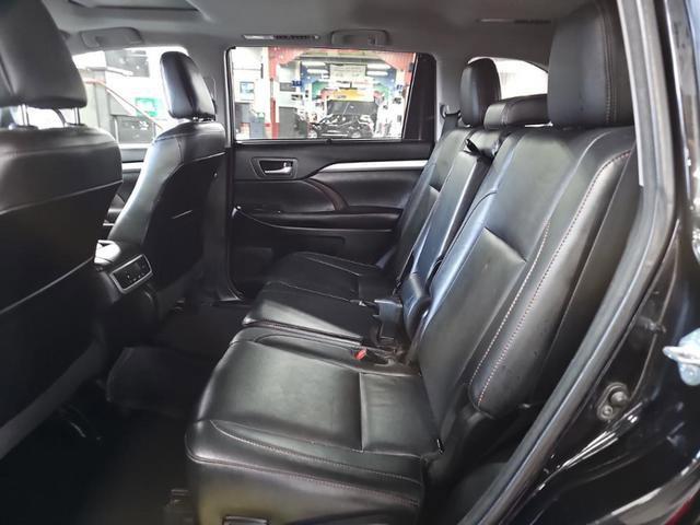 used 2017 Toyota Highlander car, priced at $23,297