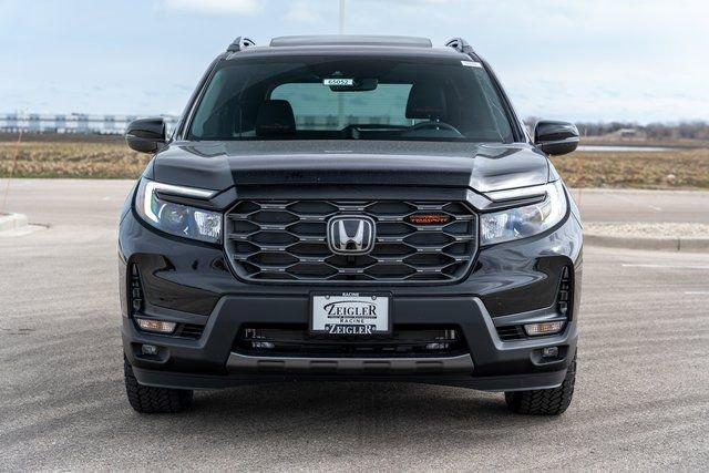 new 2025 Honda Passport car, priced at $42,895