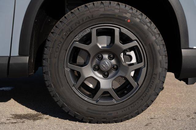 new 2025 Honda Pilot car, priced at $48,741