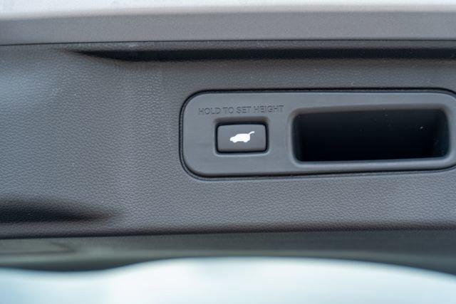 new 2025 Honda Pilot car, priced at $50,178