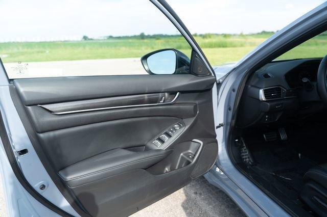used 2022 Honda Accord Hybrid car, priced at $27,394
