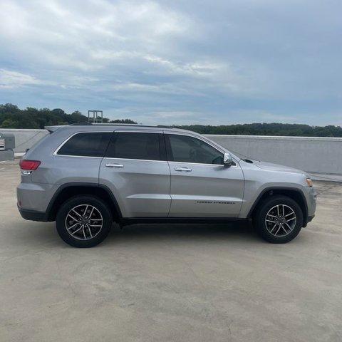 used 2020 Jeep Grand Cherokee car, priced at $20,894