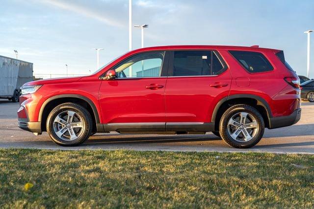 used 2024 Honda Pilot car, priced at $39,194