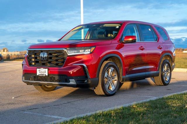 used 2024 Honda Pilot car, priced at $39,194