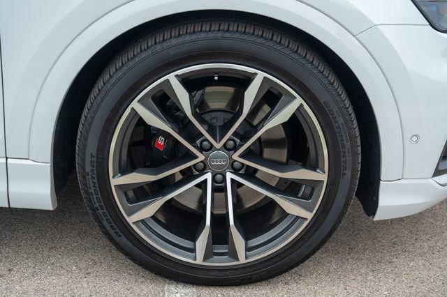 used 2021 Audi SQ8 car, priced at $54,284